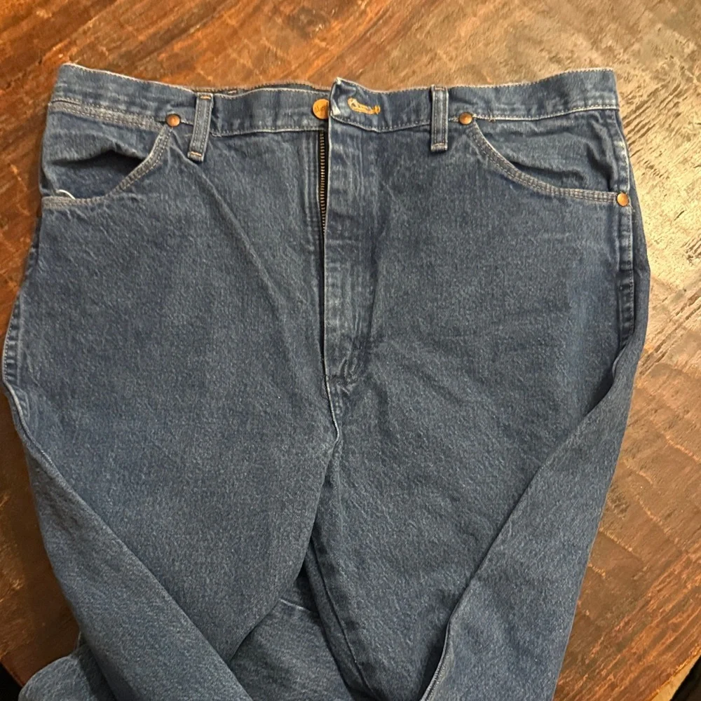 Wrangler Relaxed Fit Dark Blue Denim Jeans 36x38 slim fit